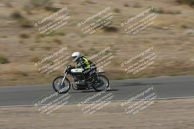 media/Apr-20-2025-AHRMA (Sun) [[393a79c373]]/Race/Group 12 early race/Turn 4b/